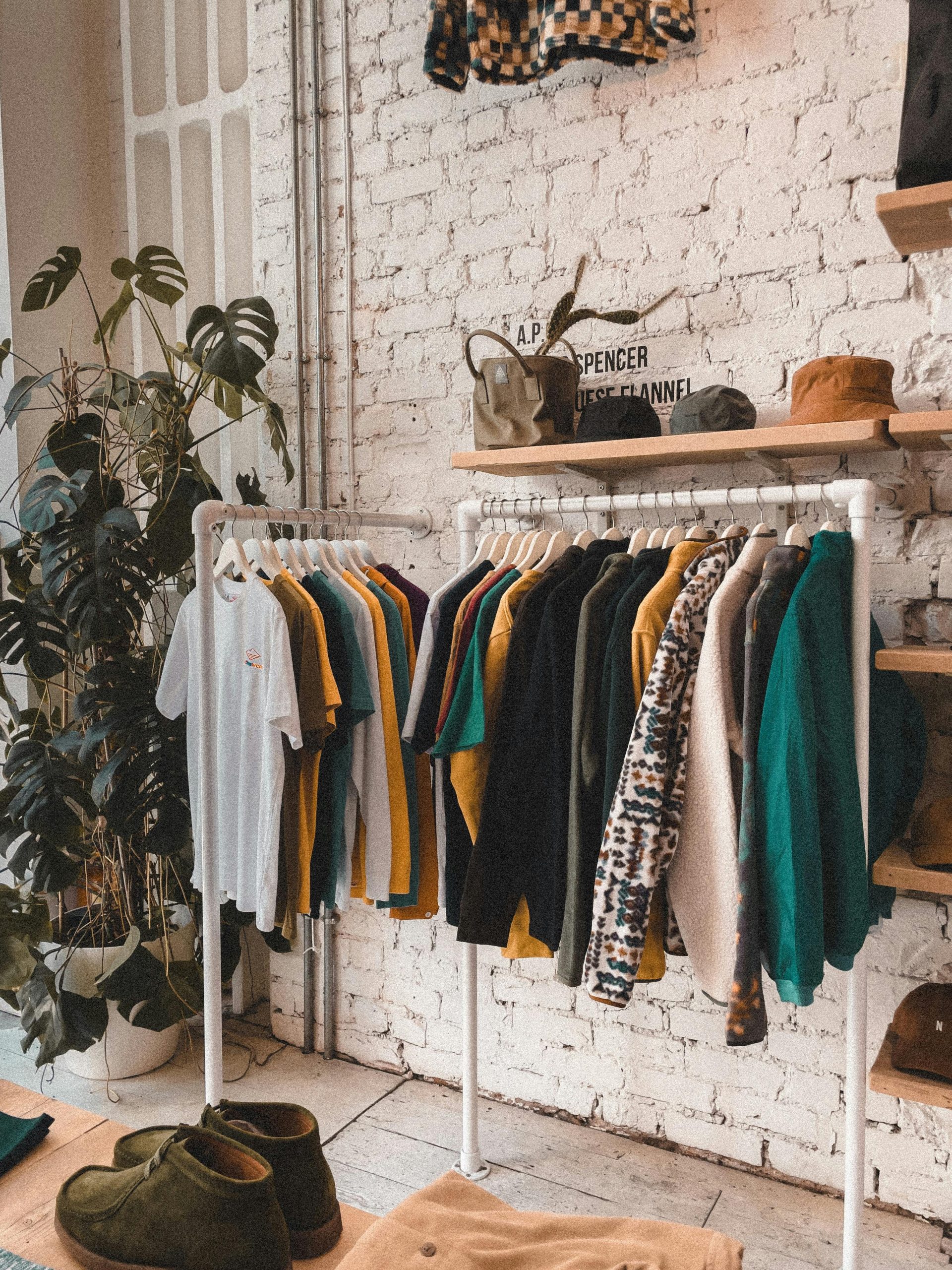 Clothing Store IttyBitty Closet – Everyday Chic, Boutique Inspired